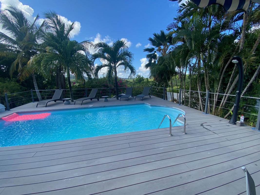 Location villa sainte anne martinique-la piscine
